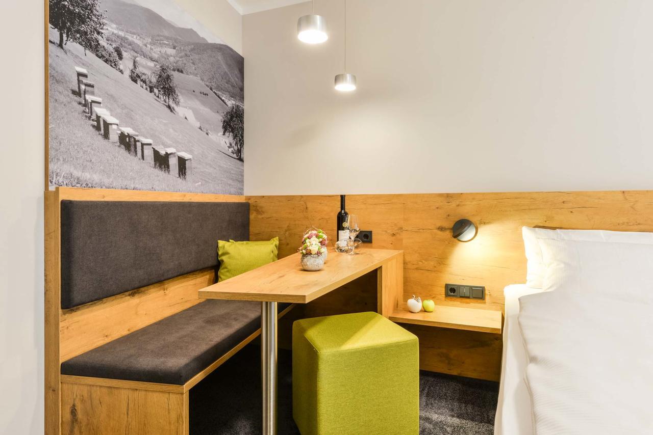 Hotel Restaurant Sonne Gengenbach Exteriör bild