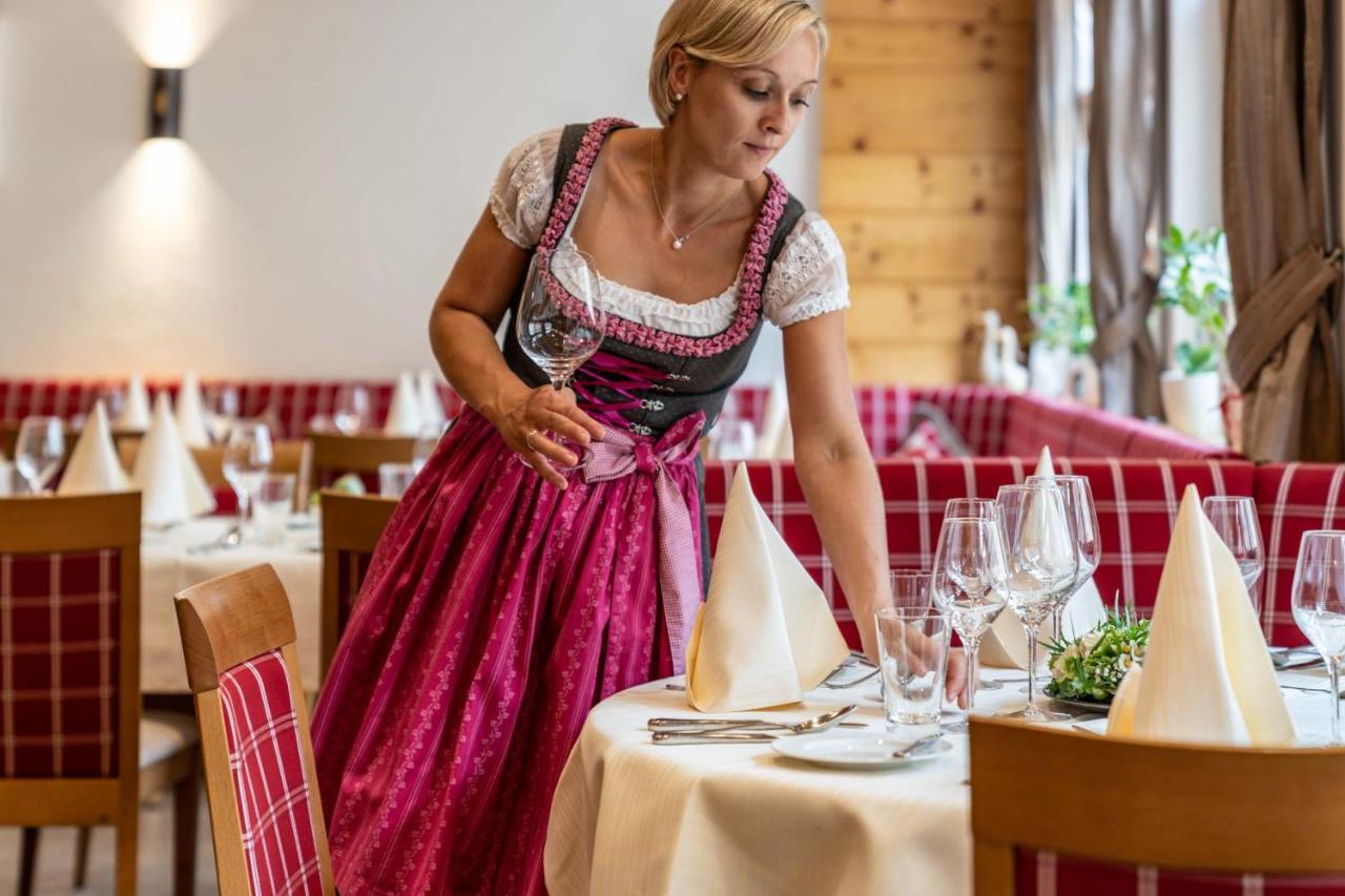 Hotel Restaurant Sonne Gengenbach Exteriör bild